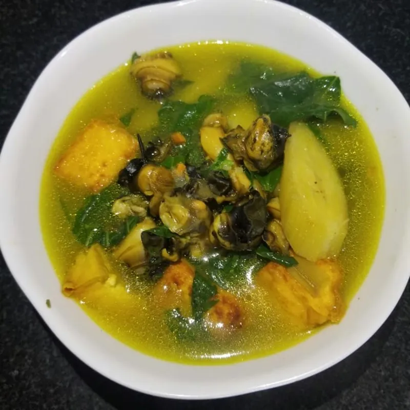 Thành phẩm món canh chuối ốc đậm đà, chuẩn vị đầu bếp