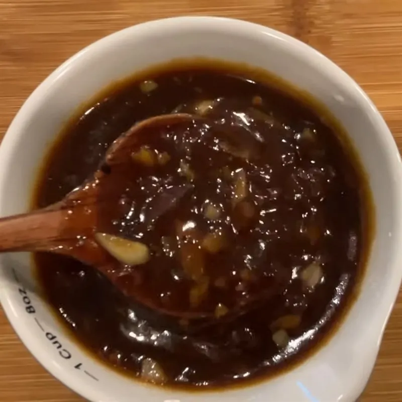 Thành phẩm nước sốt với độ bóng hoàn hảo và hương vị đa chiều