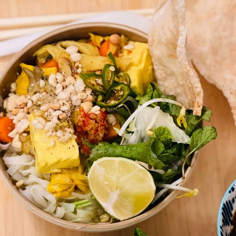 Mì quảng chay thành phẩm