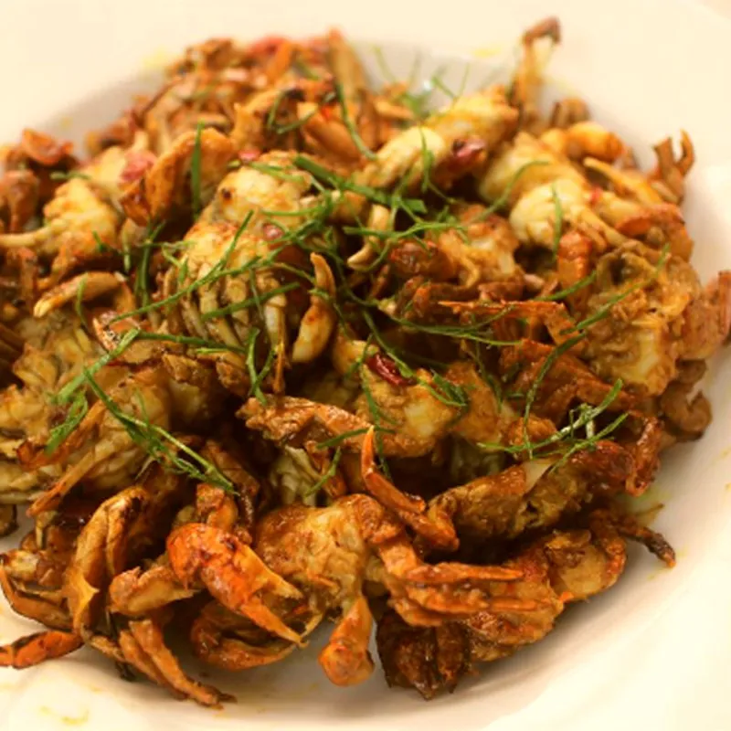 Thành phẩm cua đồng rang me