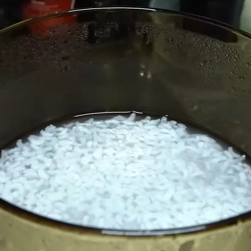 Cháo trắng ăn dặm bằng bếp ga