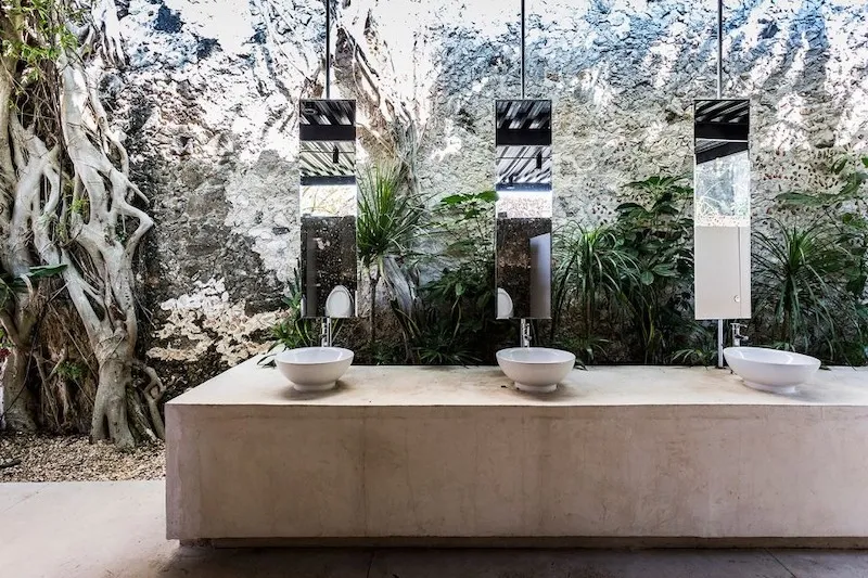 Phong cách này mang đến sự gần gũi, tự nhiên và thư giãn, giúp khách hàng cảm thấy thoải mái và muốn quay lại nhiều lần