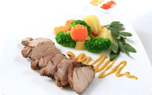 Thăn heo nướng tỏi