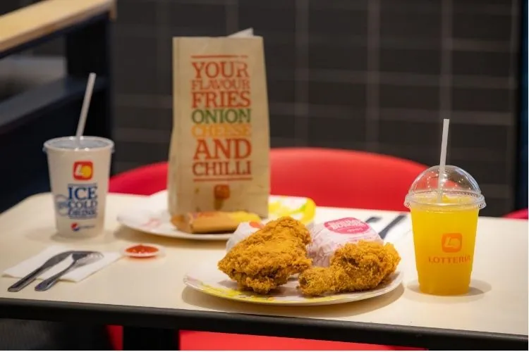 Thương hiệu gà rán Lotteria phong cách Hàn Quốc rất quen thuộc tại Việt Nam