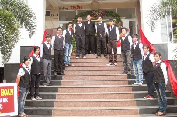 Không gian sảnh tiệc Tigon Thủ Đức sang trọng với hệ thống ánh sáng hiện đại