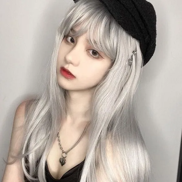 Tóc màu xám khói đẹp tự nhiên
