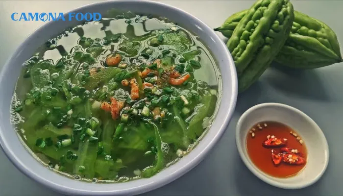 Cách nấu canh khổ qua tôm khô không bị đắng