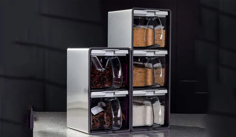 Bộ đựng gia vị kèm kệ inox