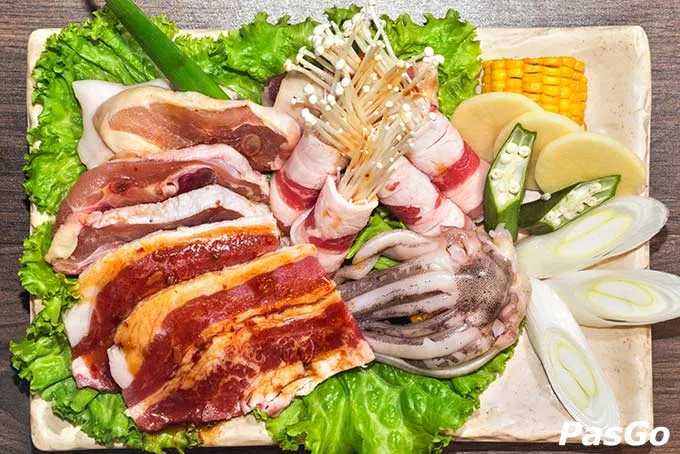 Nướng thịt kiểu Nhật tại quán ăn ngon gần Mỹ Đình