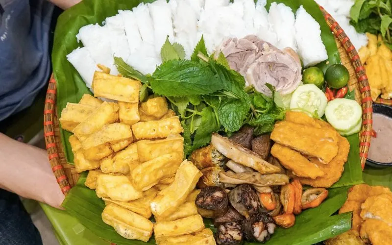 Bún đậu Cây Đa