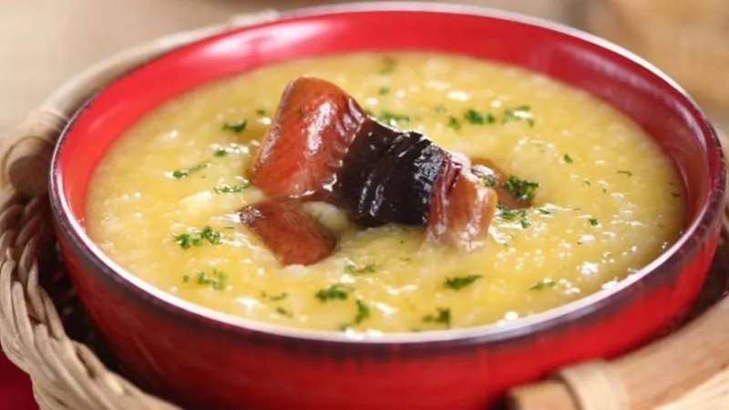 Cháo lươn bí đỏ bổ dưỡng cho bé