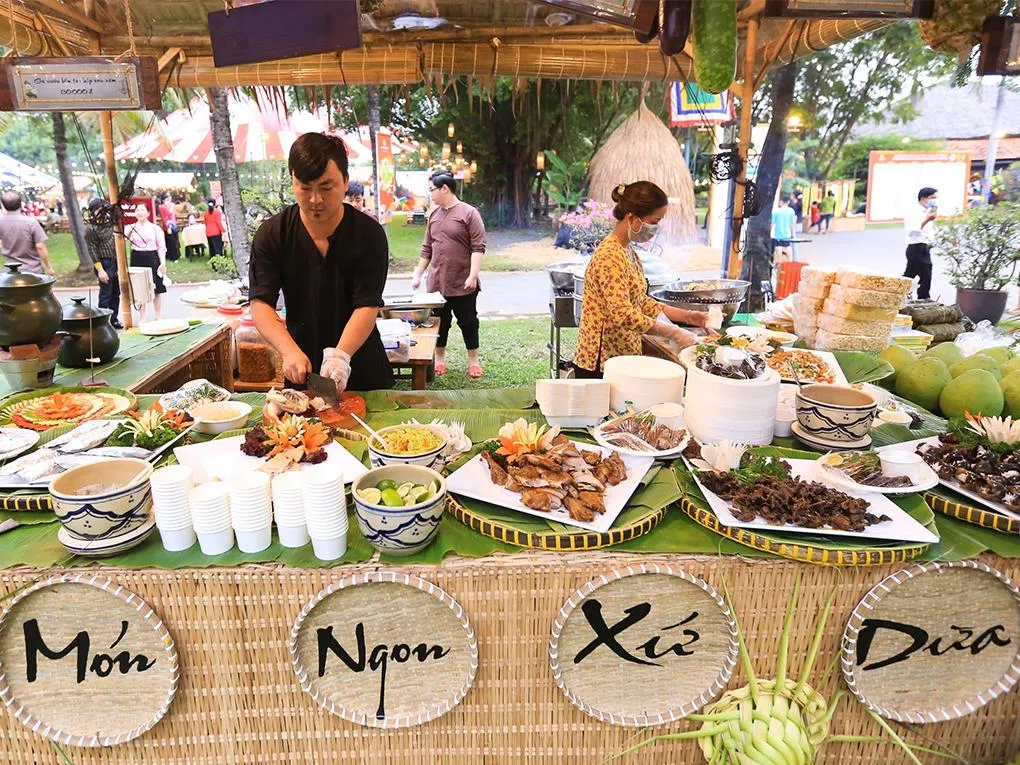 Trang trí gian hàng ẩm thực dân gian