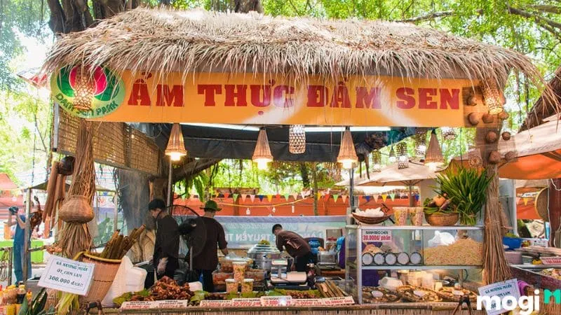 Không gian ẩm thực đường phố năng động