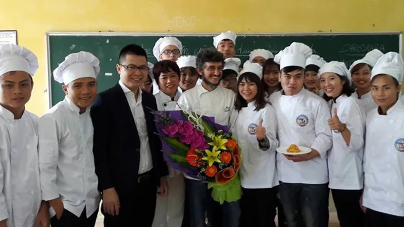 Mô hình bếp chuyên nghiệp giúp học viên làm quen với áp lực công việc thực tế