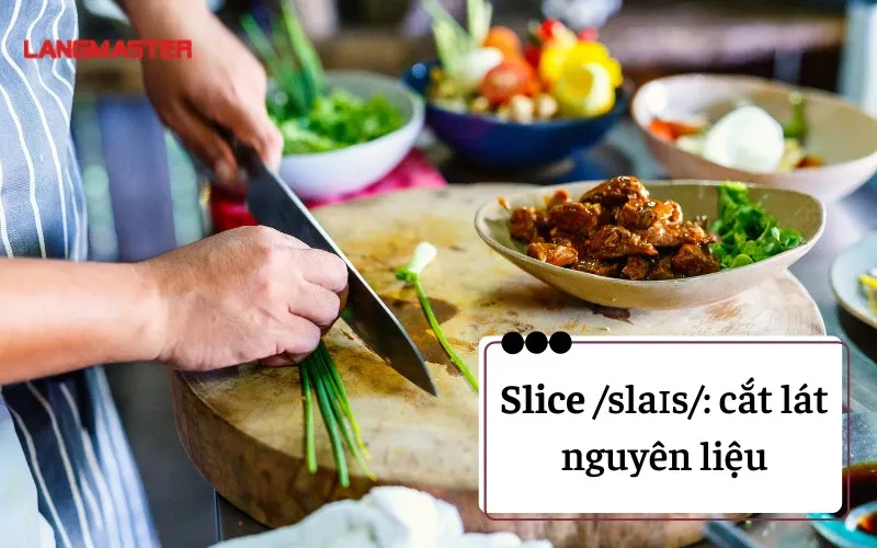 Các thao tác kỹ thuật chế biến thực phẩm từ cơ bản đến nâng cao