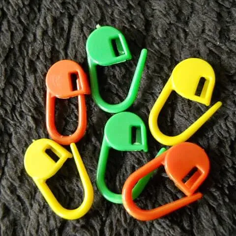 Vòng đánh dấu mũi đan dạng khóa an toàn nhiều màu sắc