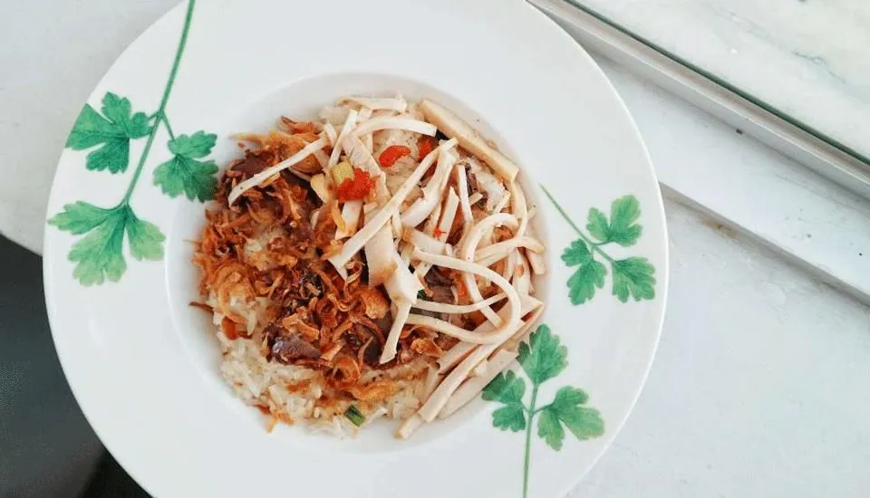 Xôi chè Bùi Thị Xuân với đa dạng lựa chọn