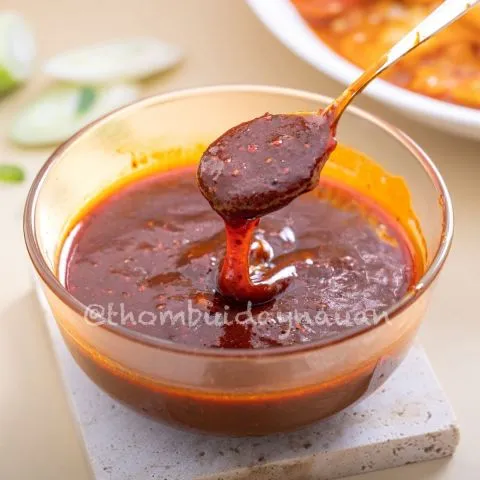 Làm xốt trộn cơm chuẩn vị Hàn