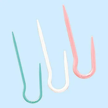 Kim vặn thừng hình chữ U giúp giữ mũi đan chắc chắn khi tạo họa tiết