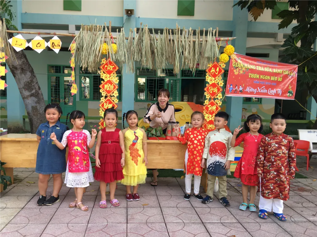 Hội chợ xuân Canh Tý 2026 với không gian trang trí rực rỡ