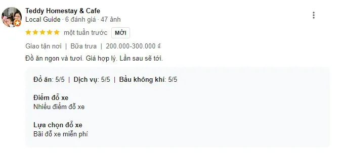 Nhận xét về không gian và món ăn