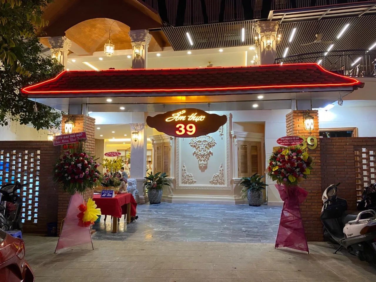 Các món trong Set Menu Tiệc Cơ Bản được bày trí bắt mắt tại nhà hàng ẩm thực 39