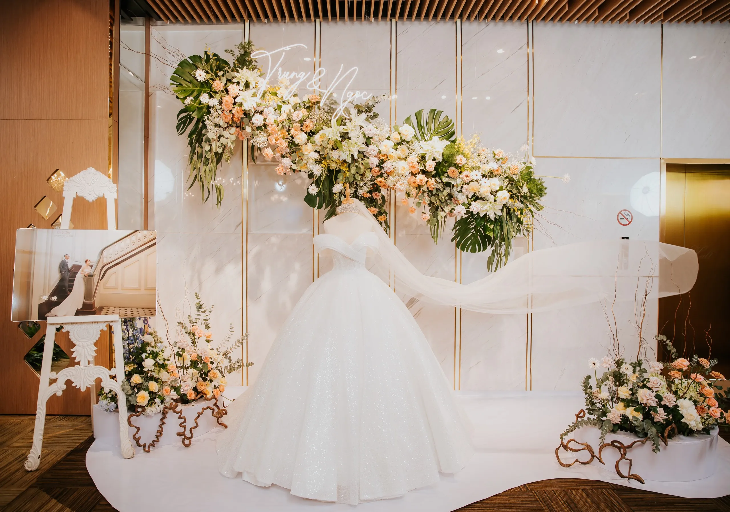 Sảnh cưới đẹp và hiện đại mang lại cảm hứng sáng tạo cho hôn lễ